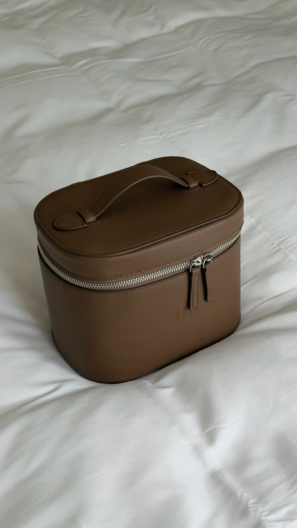 HJ BEAUTY CASE
